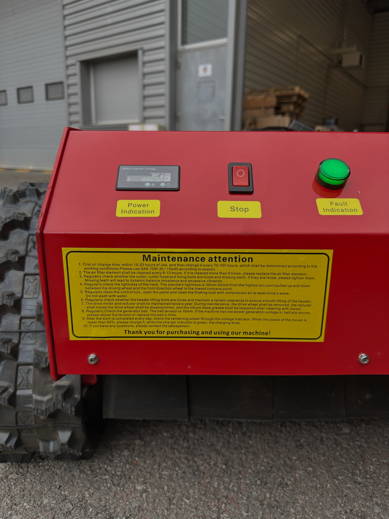 Tondeuse à Chenilles Télécommandée Hybride – ROKAYODA